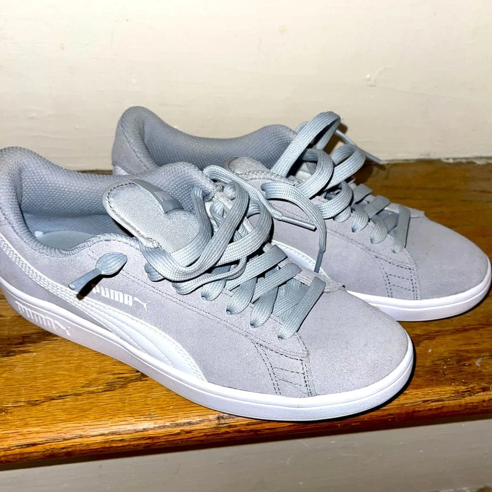Puma Sneakers - Picture 1 of 7